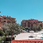 Apartment Family Near Beach, Pools & Star Dreams Complex Sveti Vlas
