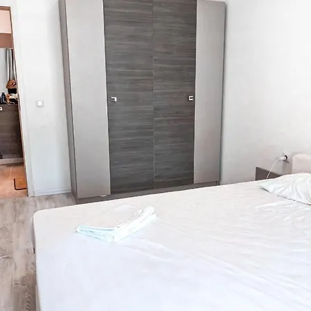 Beautiful Private Apartment With Beach View At Star Dreams Complex *