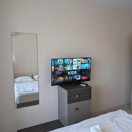 Family Near Beach, Pools & Star Dreams Complex Sveti Vlas