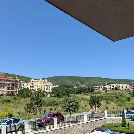 Family Near Beach, Pools & Star Dreams Complex Apartment Sveti Vlas
